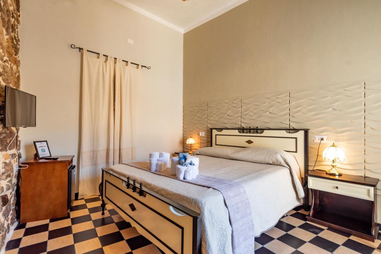 Bed and Breakfast Domo Sa Barra SantʼAntìoco Zewnętrze zdjęcie