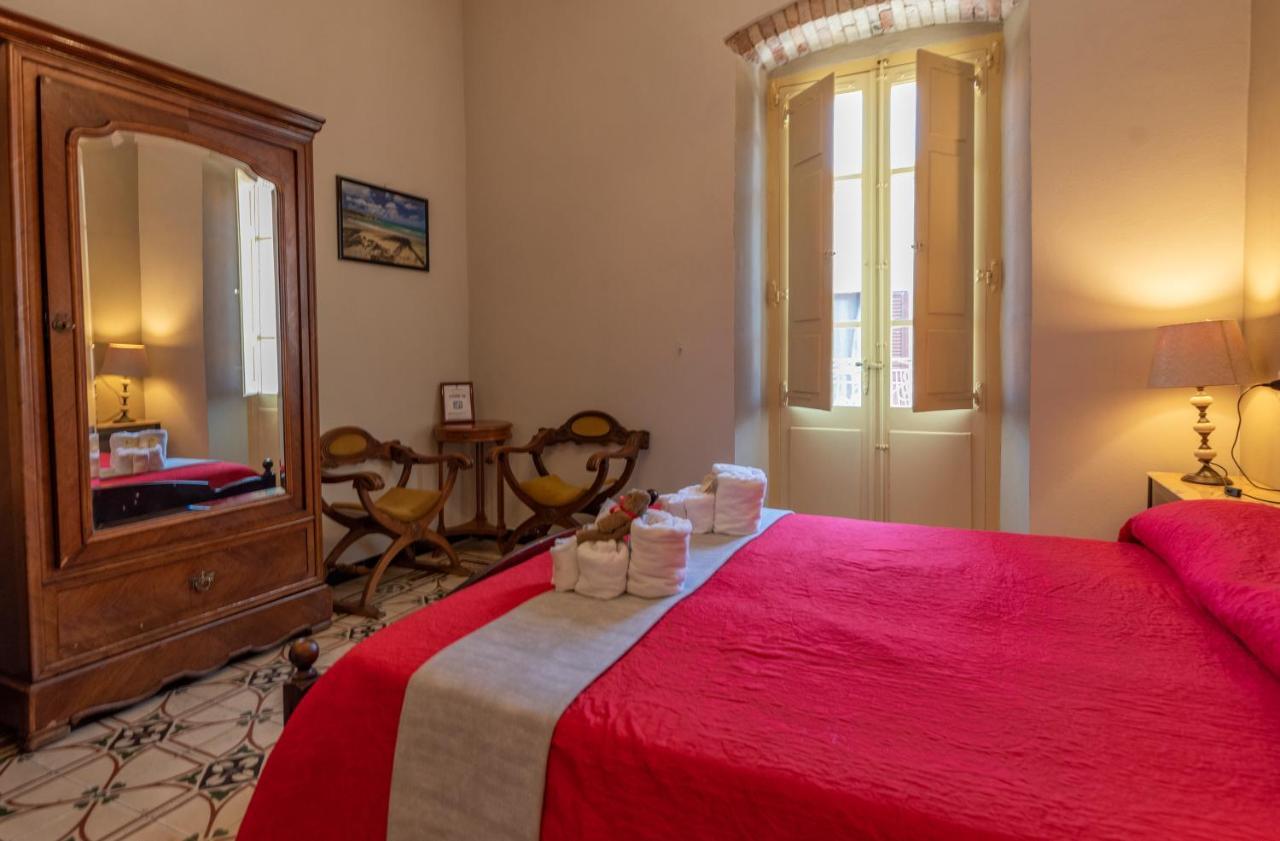 Bed and Breakfast Domo Sa Barra SantʼAntìoco Zewnętrze zdjęcie